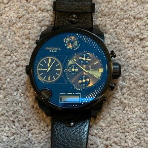 Diesel Men’s watch with leather band